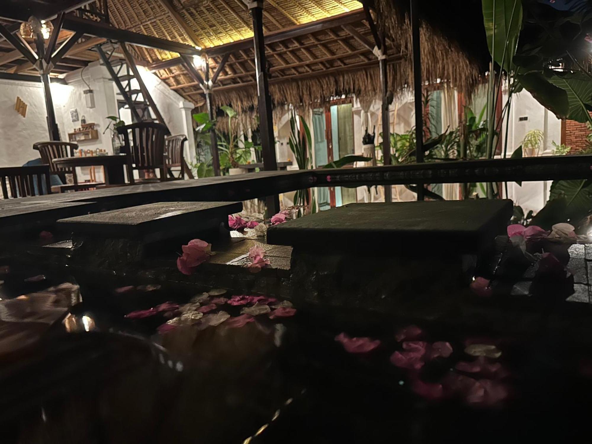 My Secret Home Seminyak Buitenkant foto